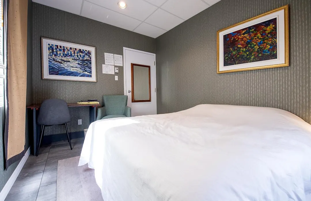 Auberge Internationale Espace Globetrotter-1