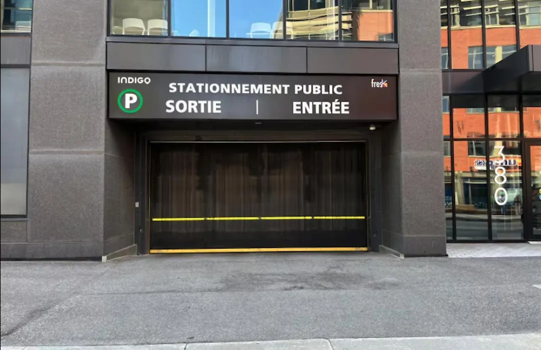 Initial / Libre / Centre-Ville De Quebec-1
