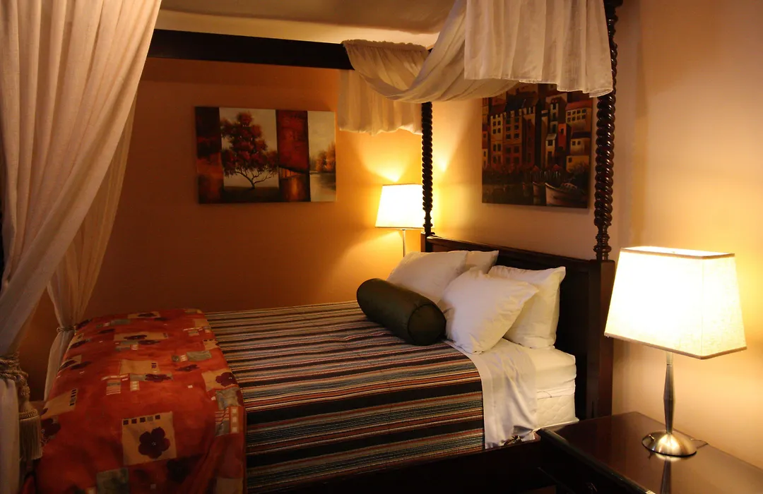 Motel Le Jolibourg-1