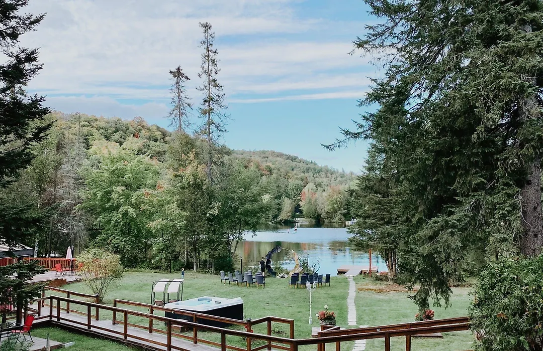 Hotel Du Lac Lenore-1