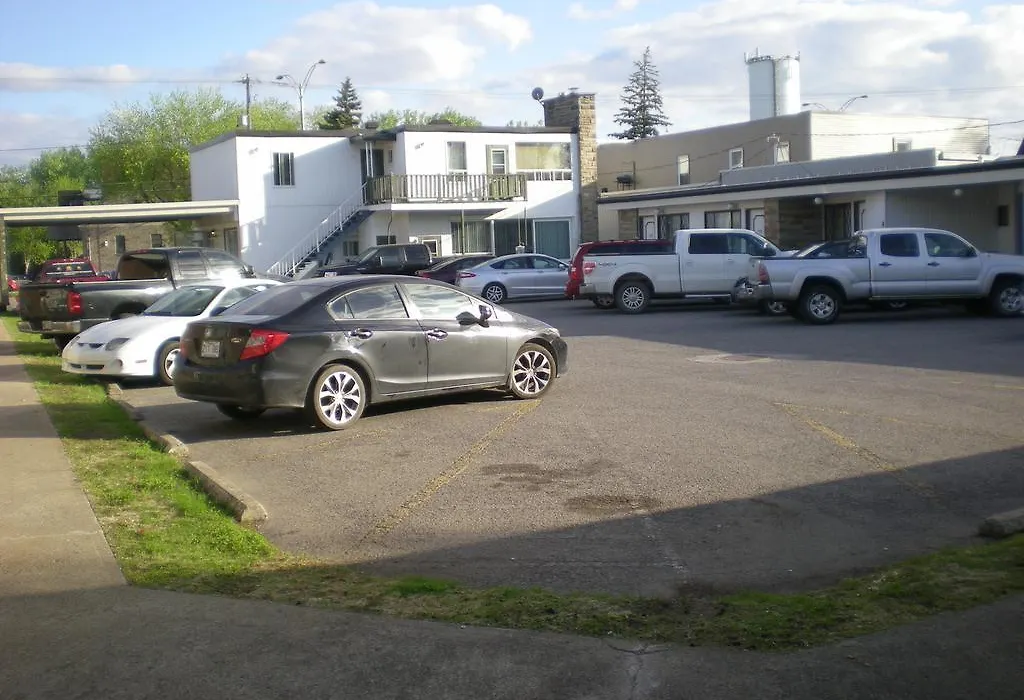 Motel Seigneurie De Vaudreuil-1