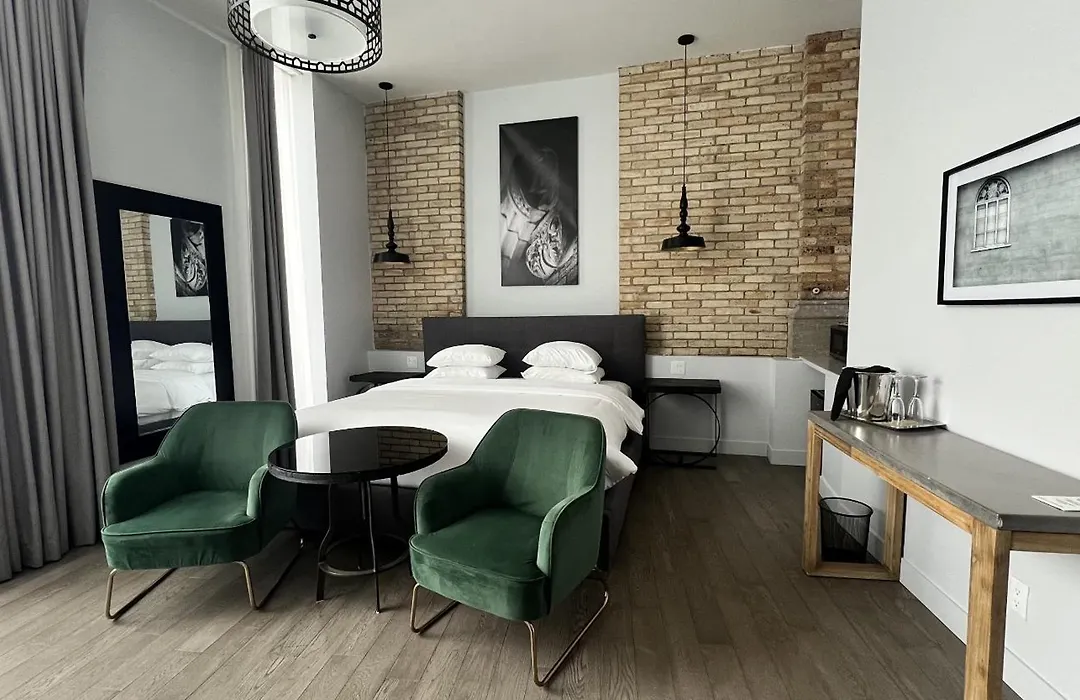Hotel Oui Go-1