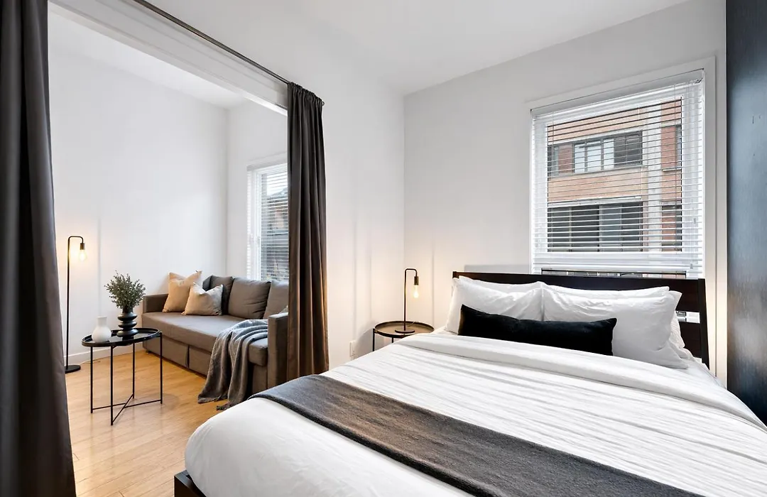 Liv Mtl Main Plateau Urban Suites Near Downtown Montreal-1