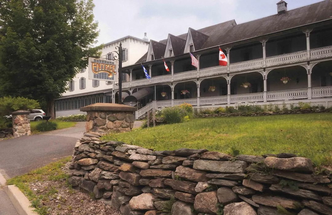 Auberge Lakeview Inn-1