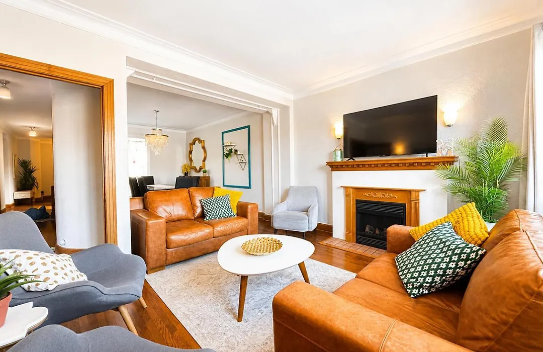 Mtlvacationrentals-The Mtlvr Kisses-1
