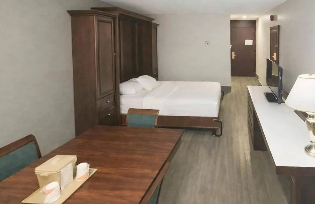 Quality Inn & Suites-1