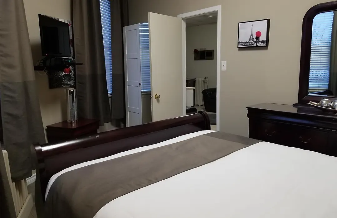 1-Bedroom Cozy Suite #26 By Amazing Property Rentals-1