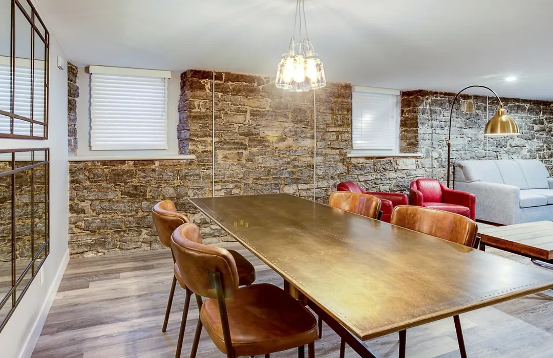 L'Adresse Sur Grande-Allee Lofts-1