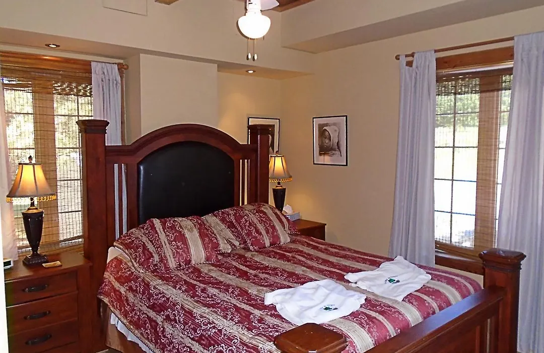 Gite La Halte Du Verger Bed And Breakfast-1