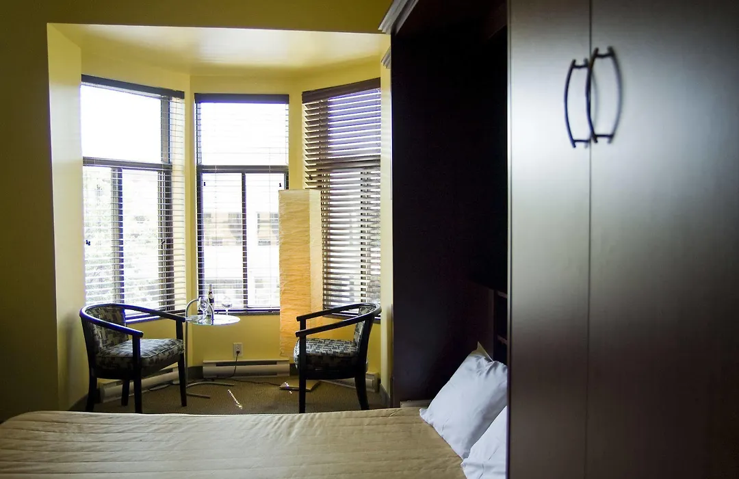 Anne Ma Soeur Anne Hotel Studio-1