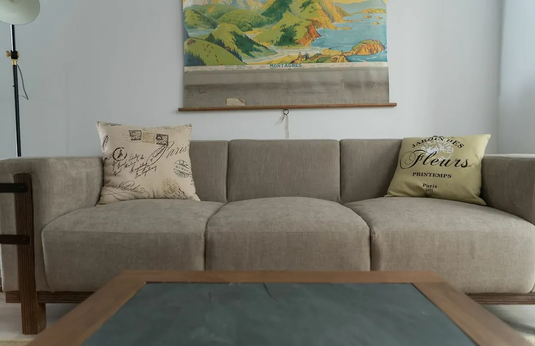 Vibrant 2Br In Old Montreal By Sonder-1