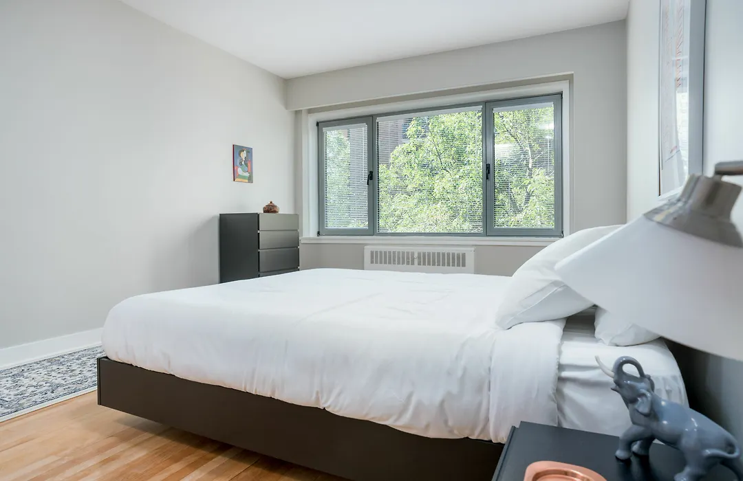 Artsy 1Br In Downtown Mtl By Sonder-1