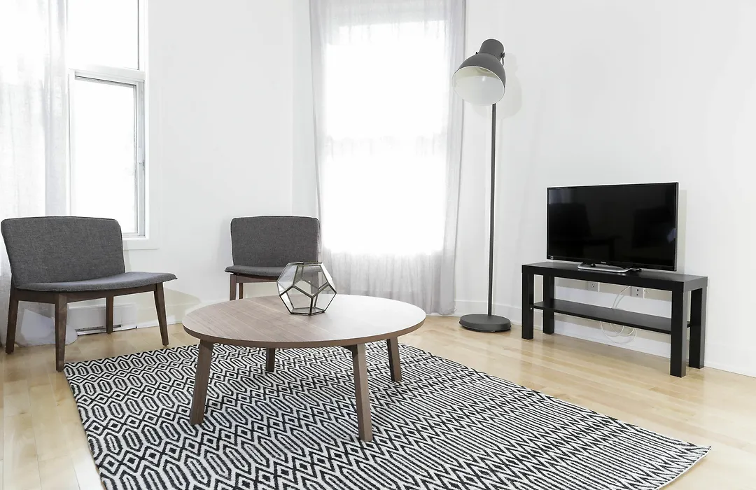 Industrial 3Br In Plateau By Sonder-1