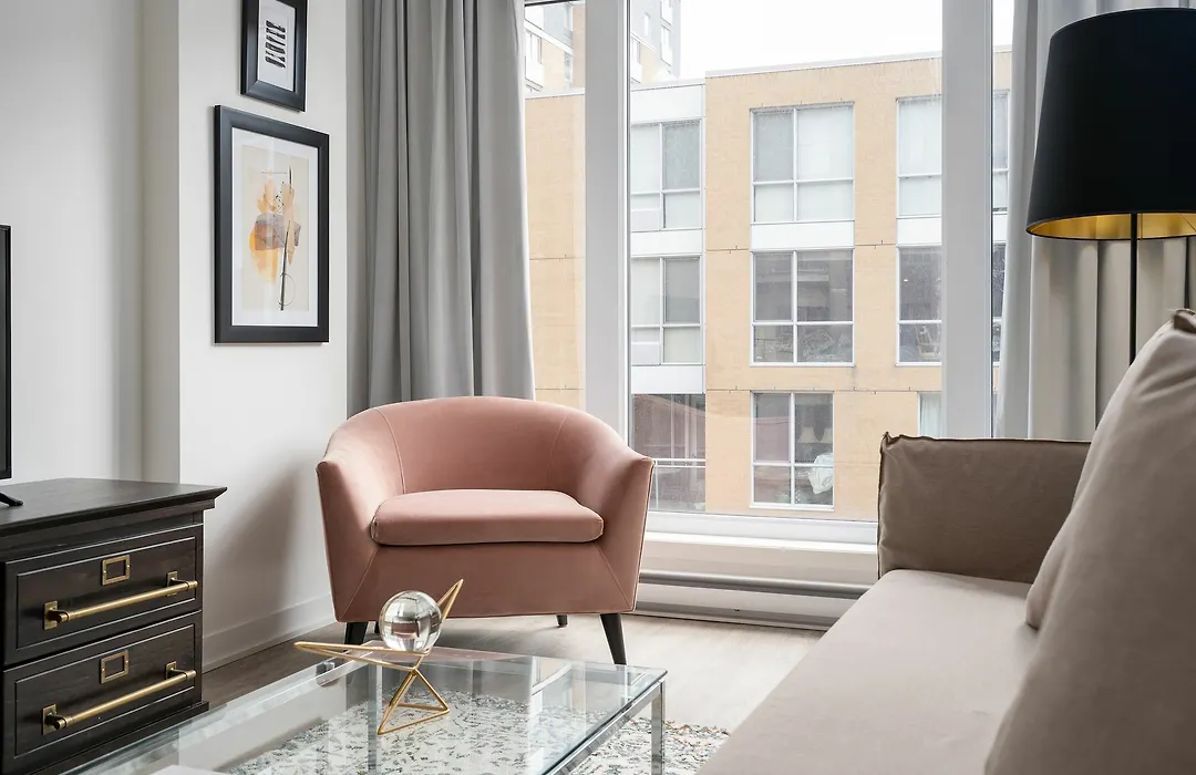 Charming 1Br In Quartier Des Spectacles By Sonder-1
