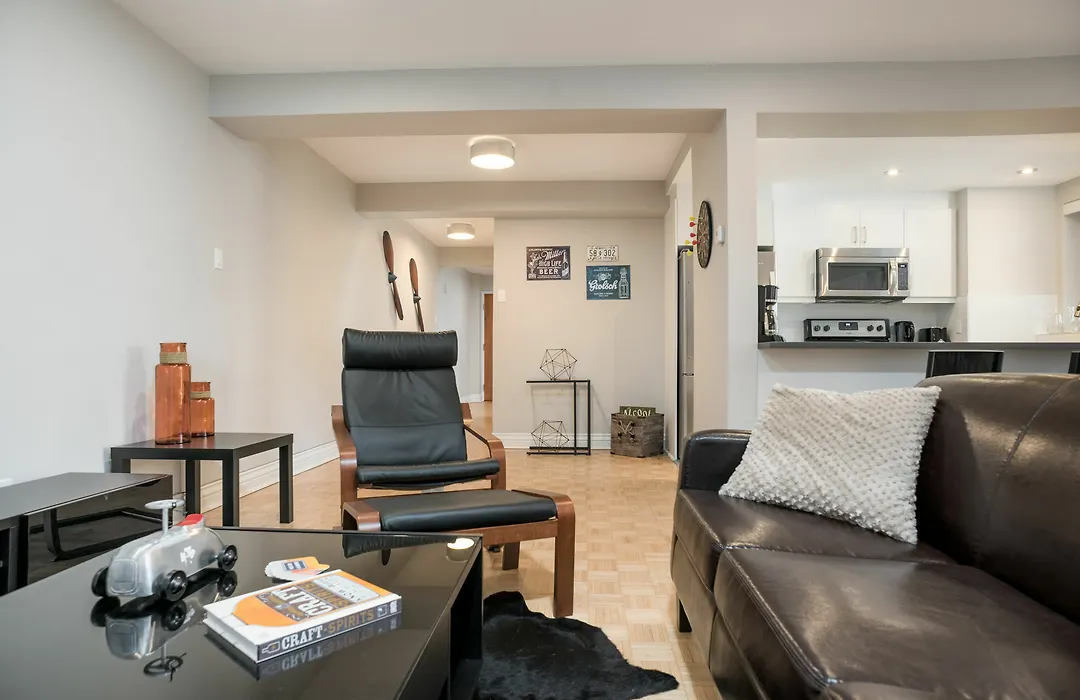 Hip 2Br In Downtown Mtl By Sonder-1