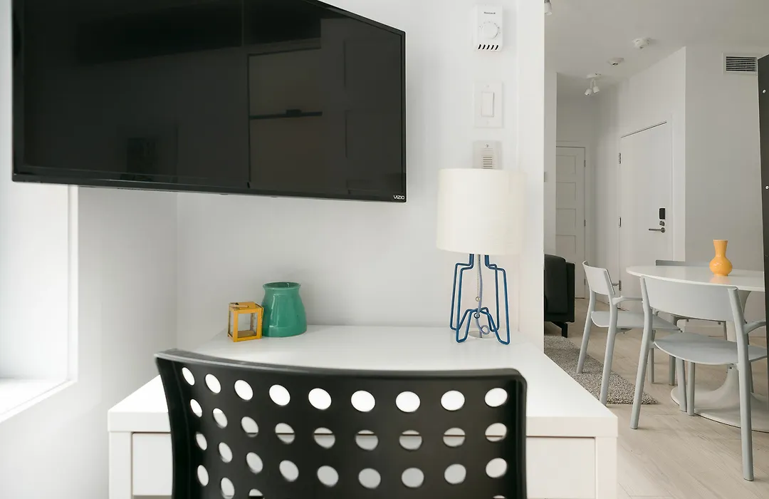 Colorful 2Br In Downtown Mtl By Sonder-1