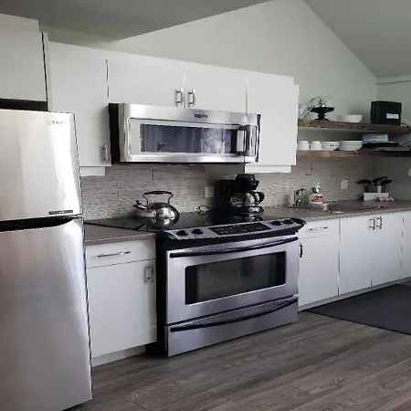 Perfect 'Lil Condo-3