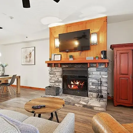 Les Eaux 225-1 By Escapades Tremblant-3