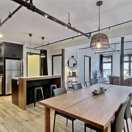 Le Gentleman // Downtown Spacious Condo-2