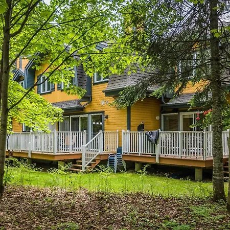 Townhouse With Free Shuttle To Tremblant Resort-3