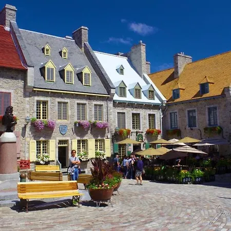 Generations Quebec Old City/ Parking/ Family-2