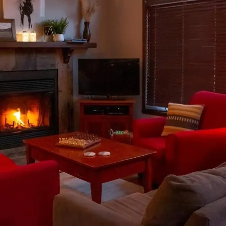 Townhouse Cottage-Style Tremblant-3