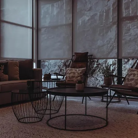 Luxury Ski In Ski Out 3 Bedroom Condo With Spa And Sauna, Close To Pedestrian Village - Horizon Tremblant 119-101-3