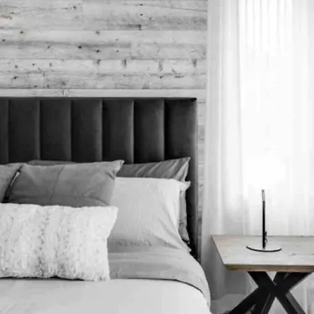 Luxury Retreat-2