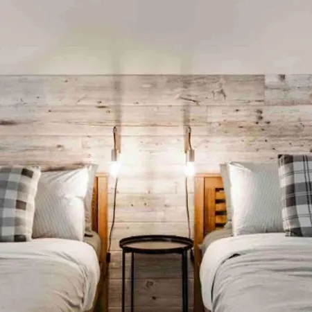 Luxury Retreat-3