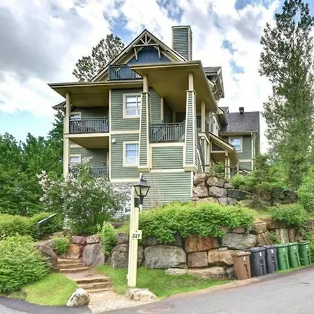Tremblant Les Eaux 227-1 By Escapades Tremblant-3