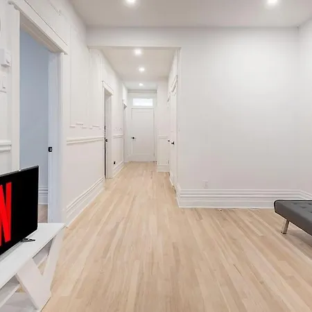 Wonderful 4Bedr In Mile-End With Free Parking-2