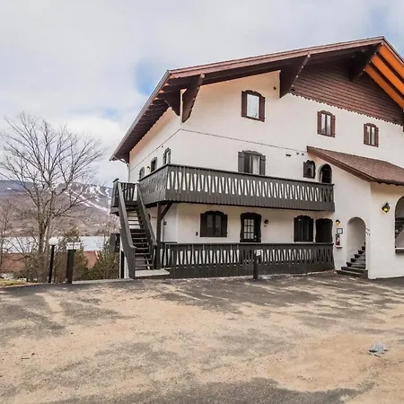 Luxury Lake View Condo By Rendez-Vous Mont-Tremblant-3