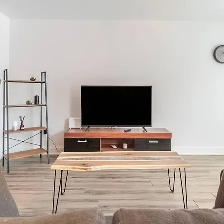 City Studio Apartment-3