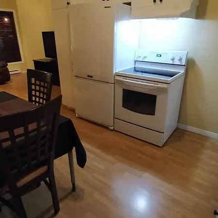 Le Montreal-Est, Logement 4 1/2 A Louer-3