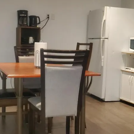 Beautiful Room 4Mins From Gatineau-Ottawa Airport-3