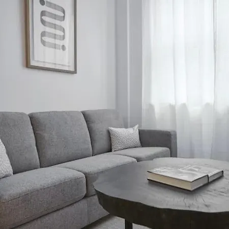 Elegant 3Br Apt Near Downtown With Fast Wi-Fi #15-2