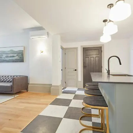 Stylish 3Br Suite W/ City Views & Close To Dt #14-3