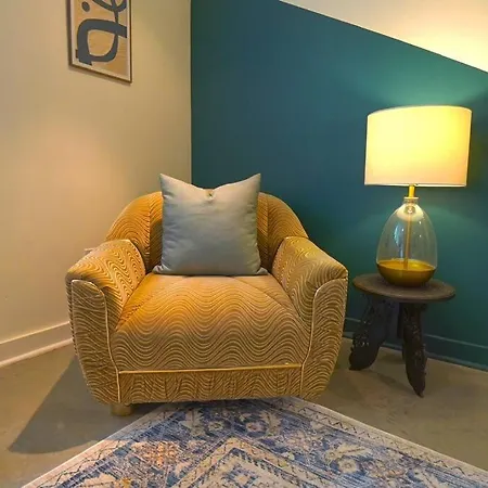 Colourful And Bright Renovated Basement Suite-2