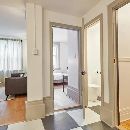 Stylish 3Br Suite W/ City Views & Close To Dt #14-2