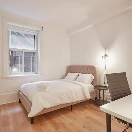 Modern 3Br Centrally Located Downtown Mtl #4-3