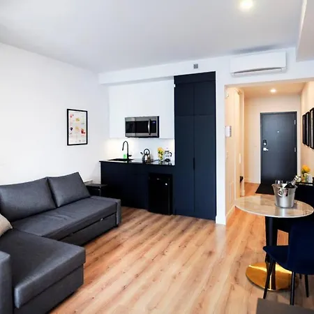 Ferienwohnung The Old Fashioned, Downtown Qc-3