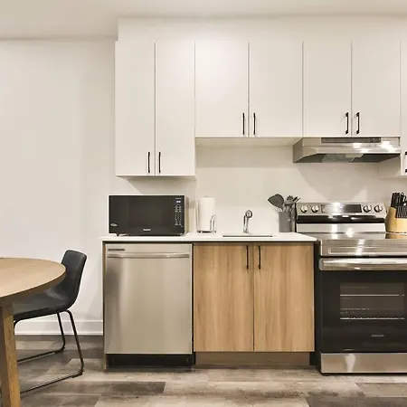 Perfect Location In The City - Must Stay-2