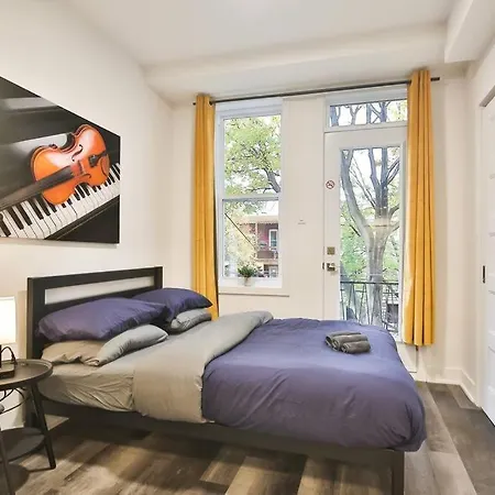 Perfect Location In City - Must Stay-2