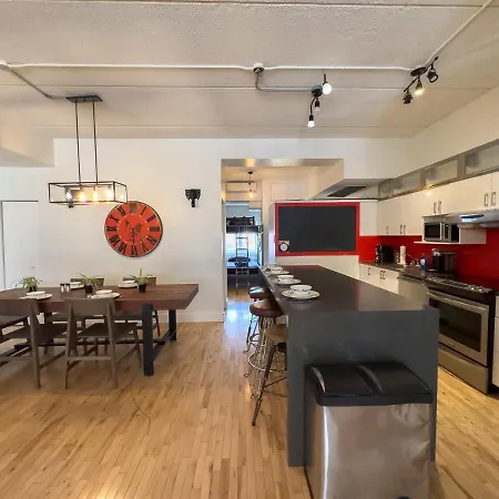 Vibrant 5-Bed Apartment 5Mins To Jarry Metro-2