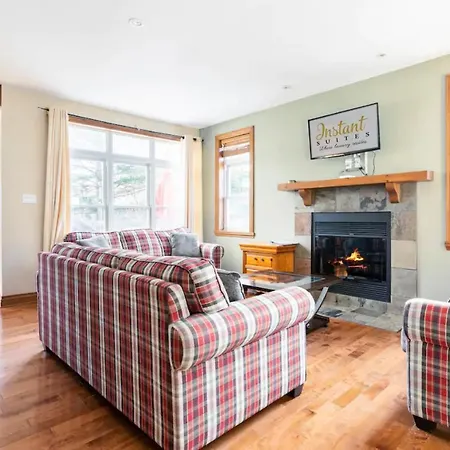 Serenity Peaks Lodge By Instantsuites-Labete Golf-2