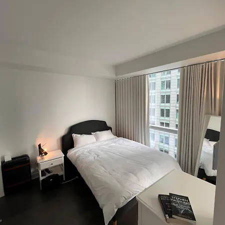 Accomodation Near F1 Grand Prix - Center Of Downtown Montreal-2