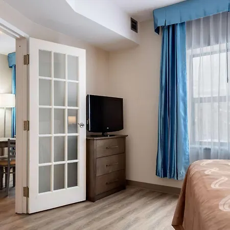 Quality Suites-3