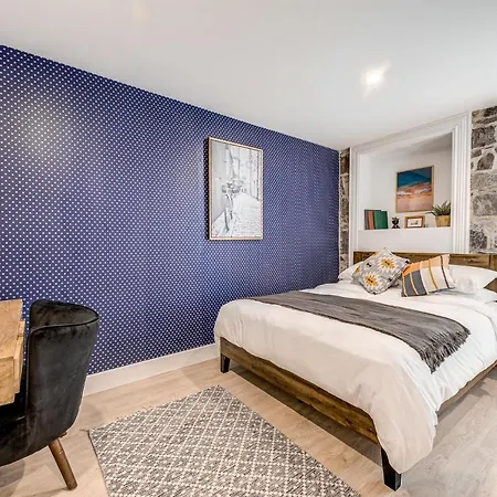 North House - Beautiful Vieux 2 Bedroom Apt-2