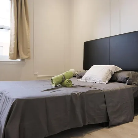 Beau Grand Appartement 2 Chambres-9-3
