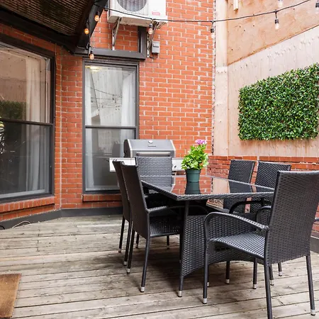 Mtlvacationrentals -The Chic Laurier-2
